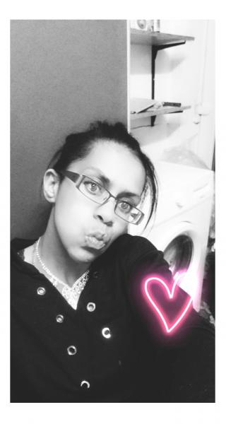 Evelyne