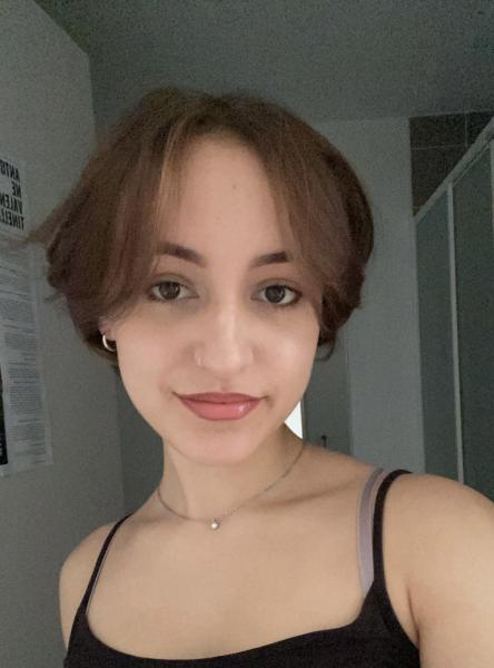 Inès